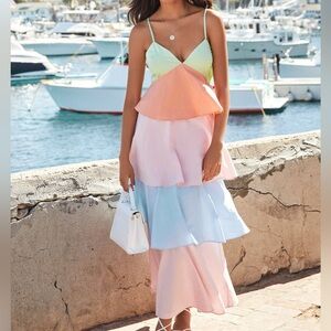 Tropic Of Discussion Cotton Tiered Maxi Dress VICI - Small